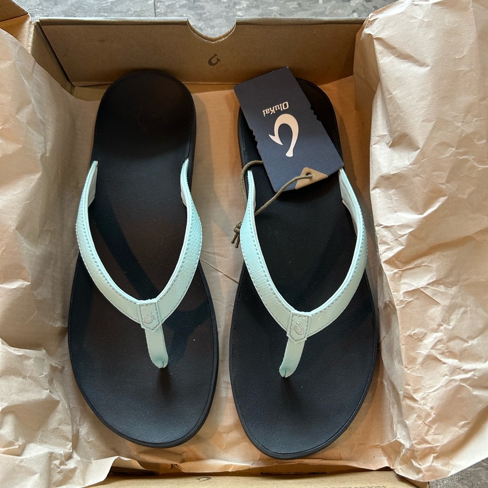 OLUKAI Puawe Women's Beach Sandal, Water-Friendly Flip-Flop Slides size 10